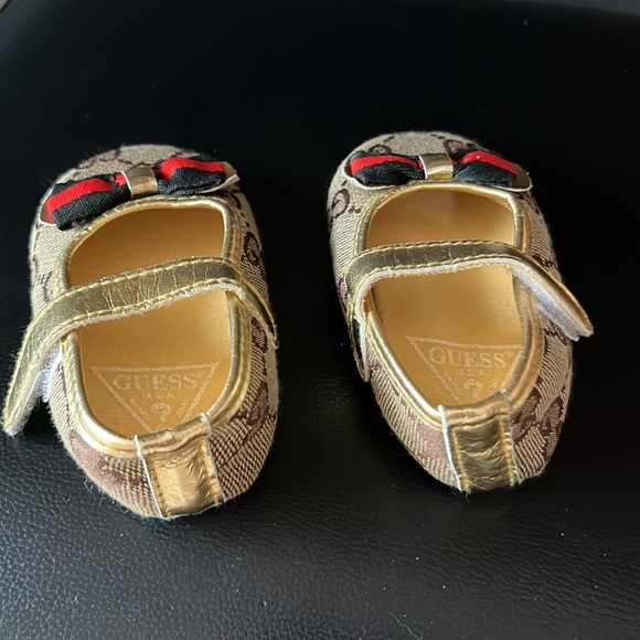 Brand new slippers. New born size - Picture 3 of 4